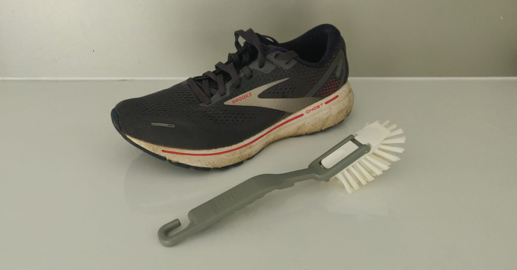 How to clean Brooks shoes